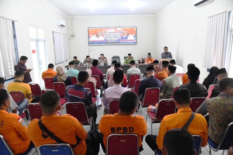 Respon Cepat Ancaman Karhutla, Pemkab Bengkalis Tetapkan Status Siaga Darurat