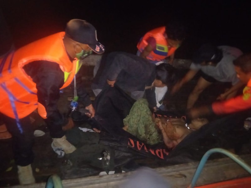 Tangan Tergilas As Pompong, Pemuda Batang Tuaka Berhasil Diselamatkan BPBD Inhil