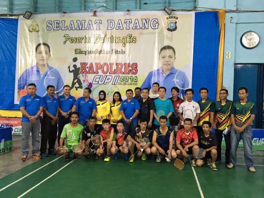 Turnamen Badminton Polres Cup II Diikuti 75 Pasangan