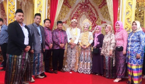 Heboh... Pernikahan Super Mewah, Maharnya Aja Rp 1,2 Miliar Ditambah Emas Seharga Rp200 Juta