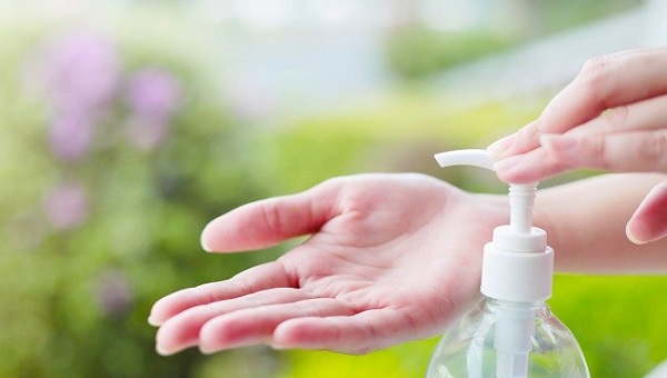 Mengandung Zat Berbahaya,  Hand Sanitizer Ini Resmi Dilarang