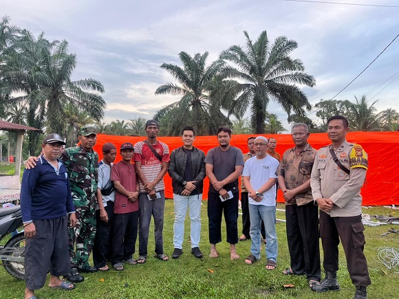 Pemko Dumai Turunkan Bantuan Pada Rumah Warga Yang Terdampak Angin Puting Beliung di Kelurahan Mundam