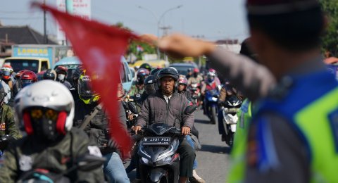 Ini Sanksi Bagi Pemudik yang Tetap Nekat Pulang  Naik Mobil dan Motor Pribadi  Saat Lebaran