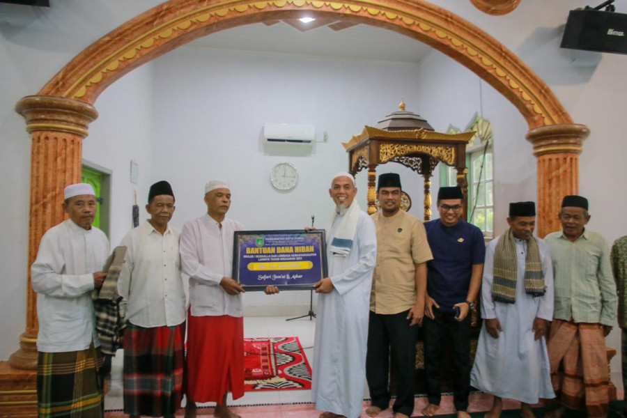 Wali Kota Dumai Laksanakan Safari Jumat di Masjid Darussalam Kelurahan Kampung Baru