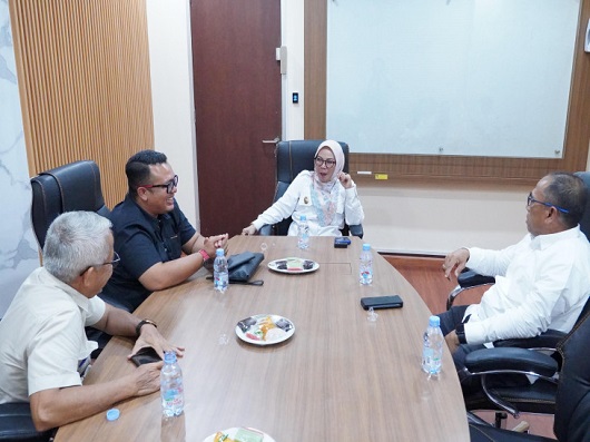 Berikan Perlindungan Hukum, Wakil Bupati Kampar Terima Audiensi dari LKBH PGRI Kabupaten Kampar