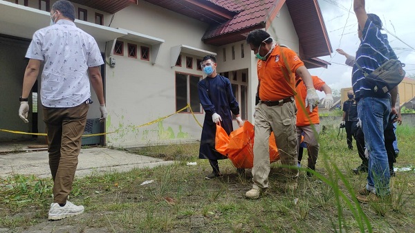 MENGENASKAN,  Pegawai Pengadilan Agama Ditemukan Tewas Terbakar di Sebuah Rumah di Setia Maharaja