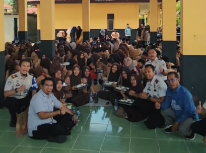 Kolaborasi, Imigrasi Siak dan BP3MI Sosialisasi Pencagahan TPPO di SMKN 1 Mempura