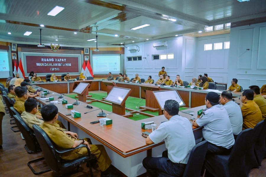 Sekda Kota Dumai Tegaskan Penguatan Pengawasan Reklame hingga Hiburan Malam