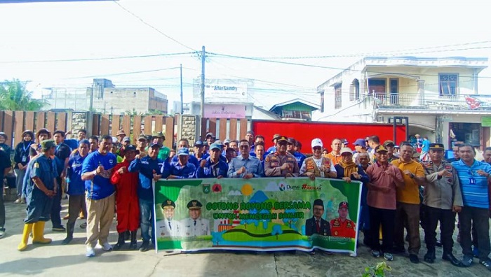 Empat Kelurahan Prioritas Intensifkan Gotong Royong Untuk Penanggulangan Banjir