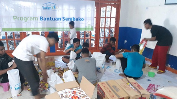 Ratusan Paket Sembako Siap Disalurkan di Dua  Kecamatan Kota Pekanbaru