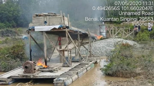 Baru Tiga Jam Dirazia Polisi, Aktifitas PETI Kembali Beroperasi di Gunung Kesiangan