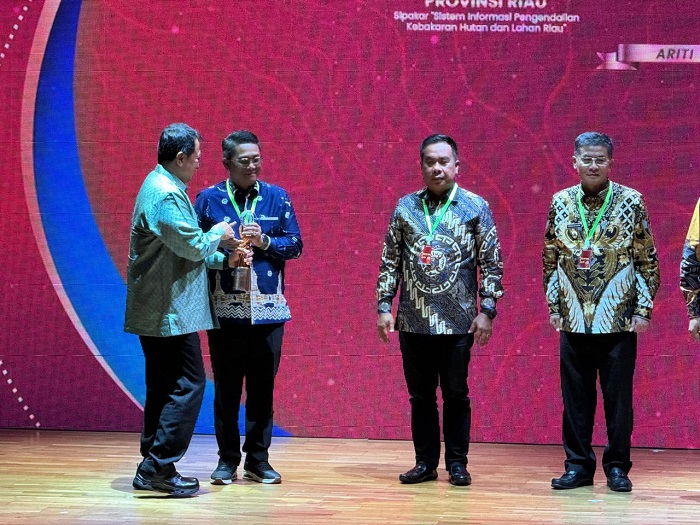 Pemprov Riau Terima  Bhumandala Awards