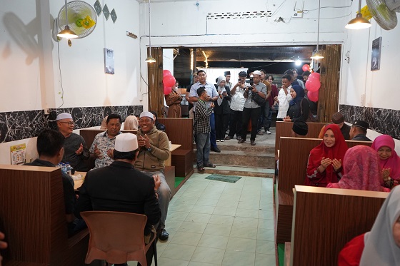 Tembilahan Kini Punya Tempat Nongkrong Baru, Bupati Inhil Resmikan “Tongkrongan Sahabat”