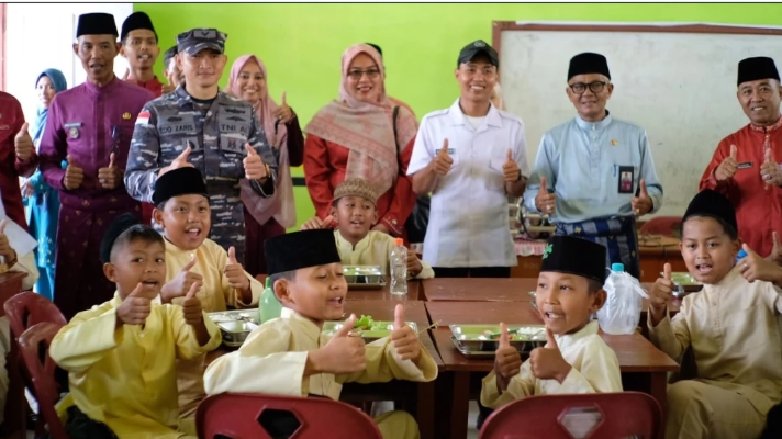 Kadis Ketahanan Pangan Meranti Launching Program MBG di Rangsang