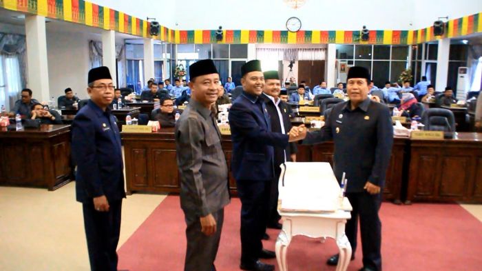 SAH... APBD-P Rohul Disepakati Rp 1,676 Triliun, Naik 14,24 Persen