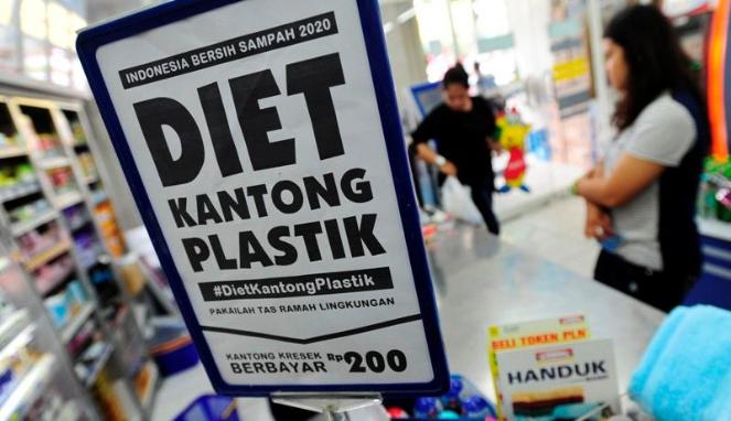BLH Nilai Penerapan Plastik Berbayar Bisa Kurangi Limbah Plastik, Yakin?