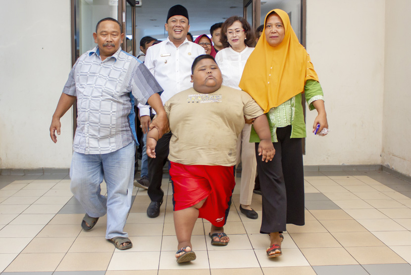 Busyet Dah! Baru Berumur 7 Tahun, Berat Badan Satia Putra Capai 101 Kg