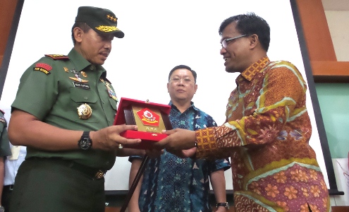 Komandan Sesko TNI Bangga Indonesia Miliki Pabrik Kertas Terbesar Seperti RAPP