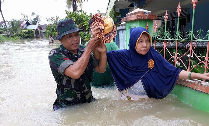 WAH GAWAT... Diguyur Hujan Lebat, Rumah dan Toko di Kota Bangkinang Terendam Banjir