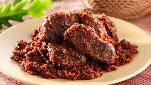 WOW... Pengusaha Bulgaria Investasi Rp42 Miliar Pasarkan Rendang Minang ke Eropa