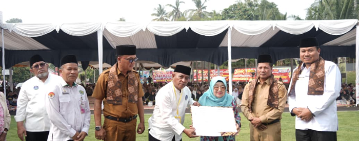 Dibangun Keluarga Besar RM Sederhana, Masjid Baiturrahman Kuantan Hilir Diresmikan