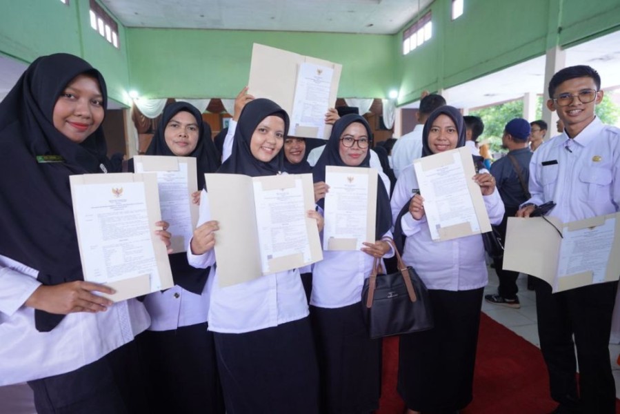 22.817 Guru di Riau Sudah Terima Tunjangan Profesi