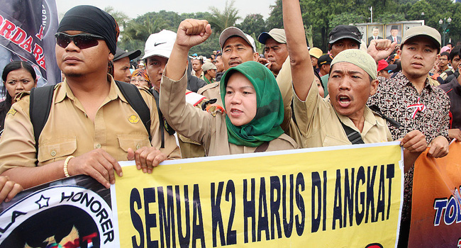 SIAP-SIAP DEMO...Honorer K2 Malut, Sumsel, Riau Rapatkan Barisan ke Istana Negara