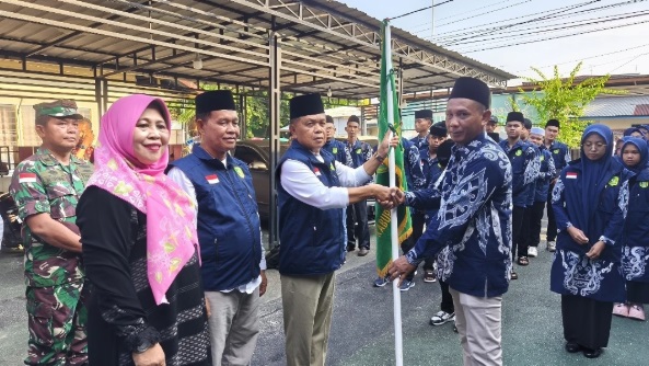 Keberangkatan 110 Kafilah MTQ Meranti Dilepas Bupati