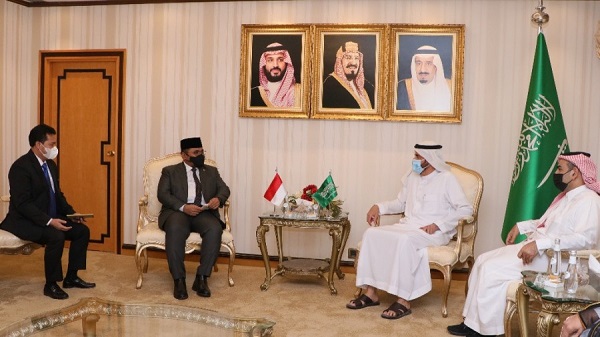 Menteri Agama RI Bertemu Menteri Agama Arab Saudi, Ini Hasilnya untuk Haji dan Umrah Indonesia...