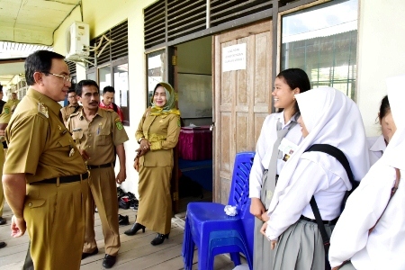 Bupati HM Wardan: Mari Jadikan Sekolah Tempat Belajar yang Menyenangkan