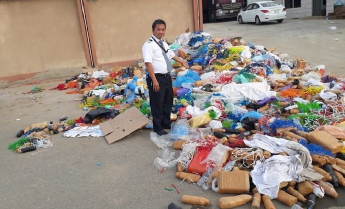 Ketahuan Bawa Air Zamzam, Petugas Terpaksa Bongkar Koper Milik JCH, Ini Hasilnya