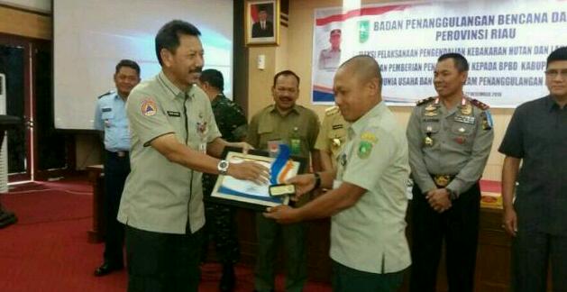 BPBD Meranti Raih Penghargaan Gubernur Riau