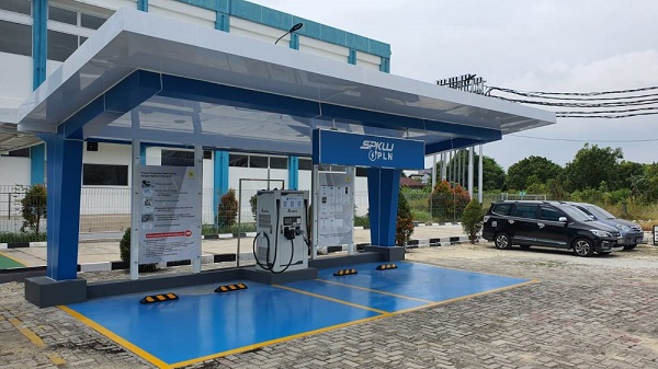 PLN Bangun Stasiun Pengisian Kendaraan Listrik Umum di Pekanbaru