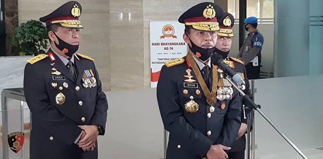Ingatkan Anggotanya Tak Berpolitik, Kapolri: Kalau Melanggar Perintah, Kamu Saya Copot! 