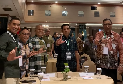 Sekda Inhu Hadiri Lokakarya Green for Riau