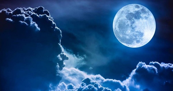 Hari Ini  Ada Fenomena Langka Bulan Biru, Ini Wilayah yang Bisa Melihatnya...