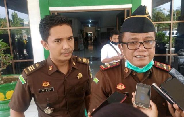 Jelang HUT Adiyaksa 2020, Kajari Rohul Musnahkan Meja Judi Ikan-Ikan dan Sabu