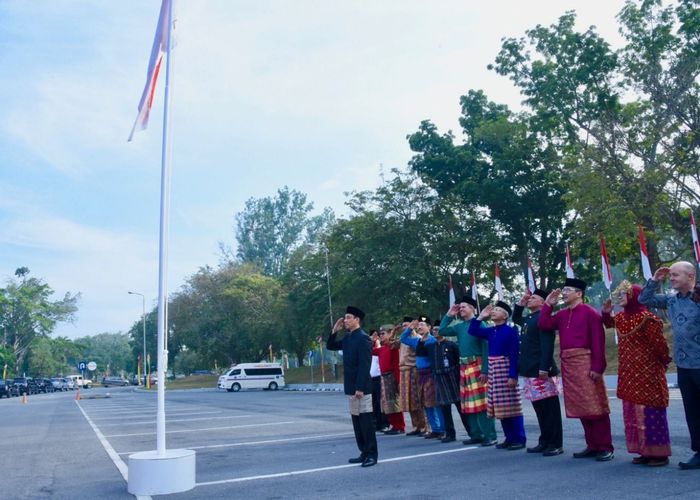 Wakil Menteri ESDM Archandra Pimpin Upacara HUT RI di  Blok Minyak Terbesar Indonesia di Riau
