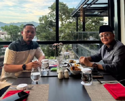 Agung   Temui  Menteri PU di Padang, Bahas Jembatan Siak V dan Jalan Lingkar Luar Pekanbaru