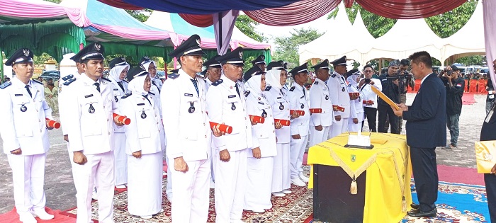 Pesan Bupati Rohil Untuk 28 Pejabat yang Baru Dilantik