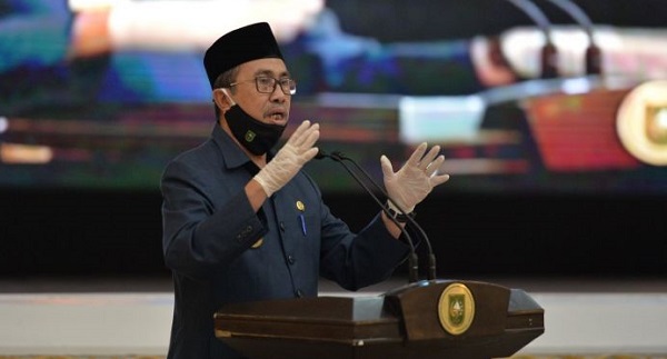 Syamsuar: Keluar Masuk Riau, Pejabat Wajib Lakukan Swab
