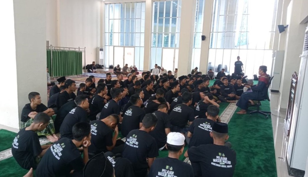 Siswa Minta Pemprov Riau Lanjutkan Program P3R SQT Masjid Al Maqari