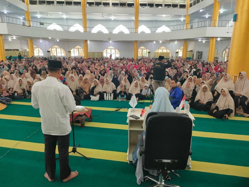 Tabligh Akbar Bersama Ustadzah Oki Setiana Dewi, Pemkab Bengkalis Perkuat Pondasi Moral dan Spiritual Masyarakat