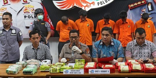 Polisi Bongkar Penyelundupan Sabu Malaysia-Riau-Jakarta Lewat Jalur Laut, Begini Modusnya
