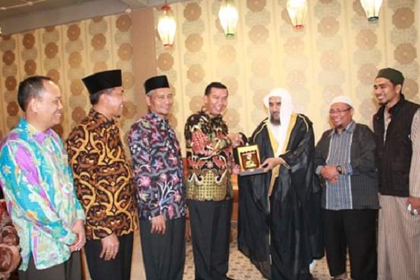 Kembangkan Lembaga Wakaf, Pemko Bertemu  Syeikh Hamed Muhammad dari Arab Saudi