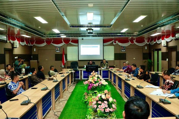 Asisten III Setda Kampar Pimpin Rapat Perubahan SOTK di Beberapa OPD