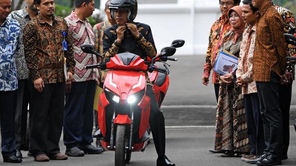Motor Jokowi Dilelang Rp2,55 Miliar untuk Bantu Penanganan Covid-19
