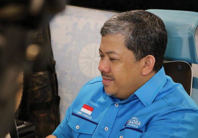 Sindir Marah-marah Jokowi di Rapat Kabinet,  Fahri Hamzah: Setelah Dimarahi, Kok Nggak Kayak Dimarahi