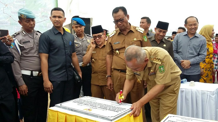 Bernilai Rp800 Miliar, Program SPAM Durolis  Jadi  Solusi  Penyediaan Air Bersih di Rokan Hilir