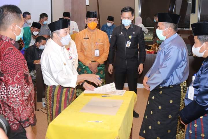 Penandatanganan Kesepakatan Batas Wilayah, Bupati Alfedri Harapkan Kesejahteraan Masyarakat Perbatasan.